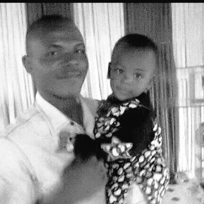 oluwasegunku's profile picture. 