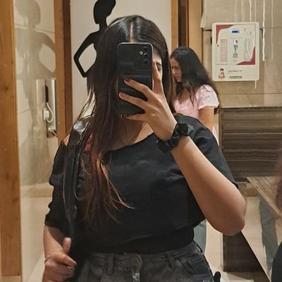Misss_Silviaa's profile picture. 19✨🇮🇳India - findom 🌻

 initial tribute - ₹999 

upi , amazon gc, LF and throne

Online sessions and cashmeets available