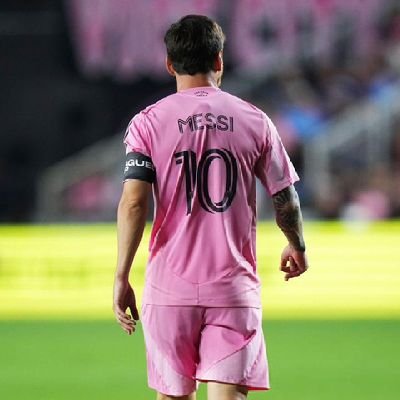 Edmundsamuel56's profile picture. Your favourite affordable perfume vendor.
Messi and Barcelona die hard fan.
Second class upper graduate in food science and technology.