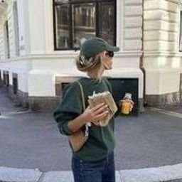 Whuqiw641382's profile picture. 