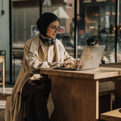 👩💻 Future Software Engineer
🐍 Python • HTML • CSS
🔥 Turning Logic Into Code
💡 Self-Taught Coder
📩 DM for collab | 💻 Start coding with me 👇