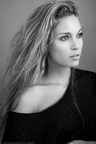 marcelitabruno's profile picture. “love the life you live.live the life you love.”