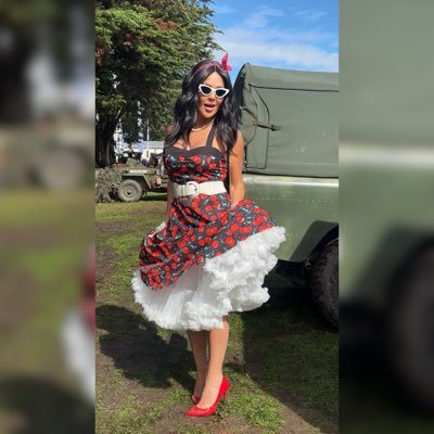 Follow me for filth, footy and dog pics 🥰😈 Ex London Playboy bunny with a love of kink 🪢 🐰 NO MEETS! 🇬🇧