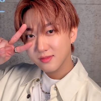 changbin, i just wanna say i love u so much, thank you for your mere existence, seeing you in real life is one of the reason i wanna keep living