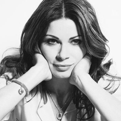 swarlalalala_'s profile picture. swarla💍 live laugh love middle-aged women✨