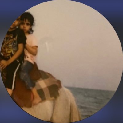 seathoughts0's profile picture. Doers beat dreamers