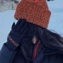 Eaveapea2477's profile picture. 