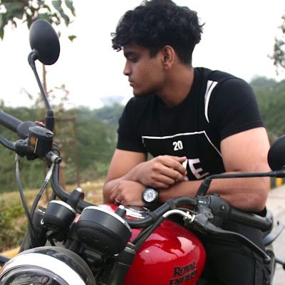 ShamsKhan70346's profile picture. 