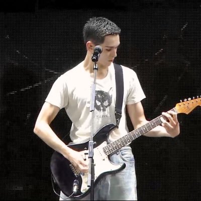 intalox2t's profile picture. 