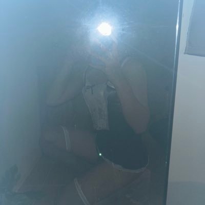 Ple2820's profile picture. นัดเย็ด อม ดูด ได้นะคะ สวิง เดี่ยว ทักมาแนะนำตัว ด้วยนะค่ะ 🍑🫣