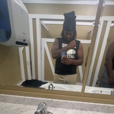 kvaughnboxton33's profile picture. Augusta preparatory day school || C/O 25 || Erskine College 29,