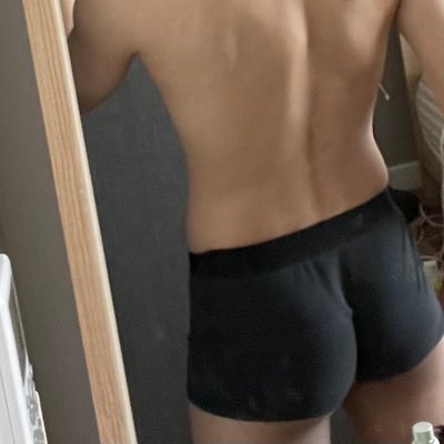 t60581's profile picture. 