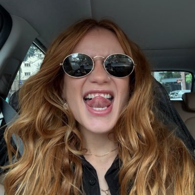 eulunasfv's profile picture. diário de uma gay ansiosa