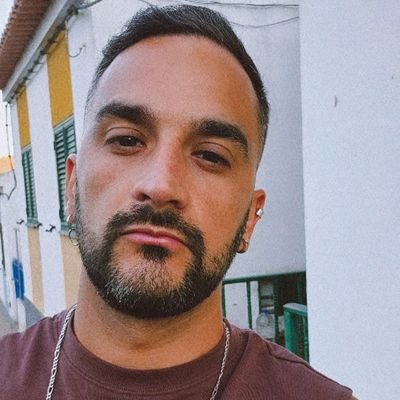 luyyluyy's profile picture. | Super Gay 🏳️🌈 | 
| Portuguese 🇵🇹 |
| He/Him ♂️ | 
| ENFJ-T | ♊️
| Twitch Affiliate 🎮 |
https://t.co/jAmjBOHXSJ
email: luyisagamer@outlook.com