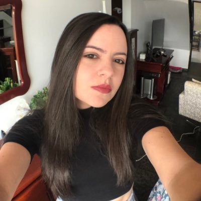 caroljcruz's profile picture. 