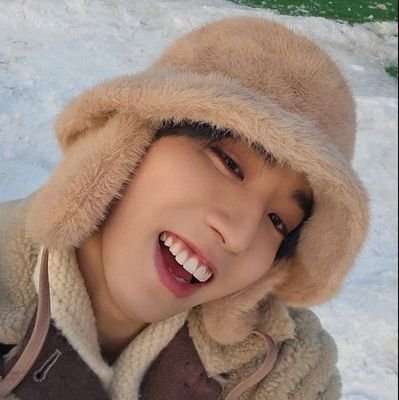 🍀 ݊ ۪ ּ #KARMA ◍ written by : #3RACHA ✶ @Stray_Kids : EIGHT IS FATE! 𓍼𓈒 WORLD'S BEST #HAN #한 #CEREMONY ☯︎