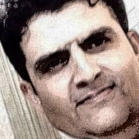 ما❤ پرسپولیسی ها❤سرخ متولد میشیم سرخ زندگی میکنیم و سرخ خواهیم مُرد✌
من مسلمان نیستم ایرانی ام/از تبار کوروش انشانی ام💥