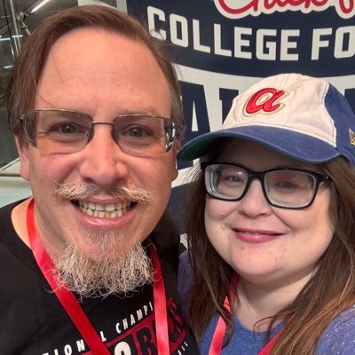 #ForTheA #For44 #gopackgo UK Sports #thehobby follower of Jesus, proud momma of J, BIG BRAVES FAN, @martinpyrz girl, here for sports & to share my musical mood