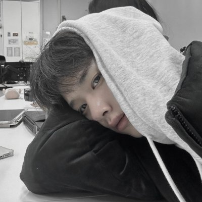 satlhlc's profile picture. 