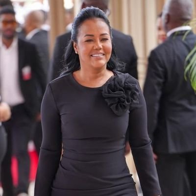 Madre de 1, Secretaria Nacional de Crecimiento del PRM. Viceministra.