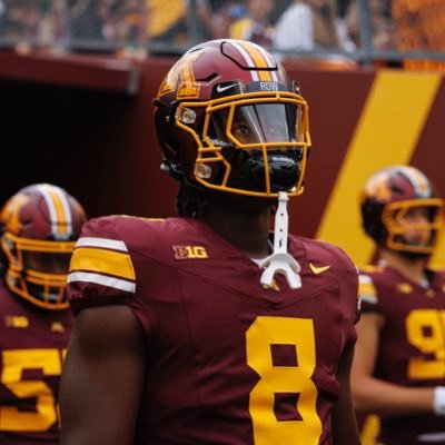 DE Minnesota 〽️ @gopherfootball| Class of 27’