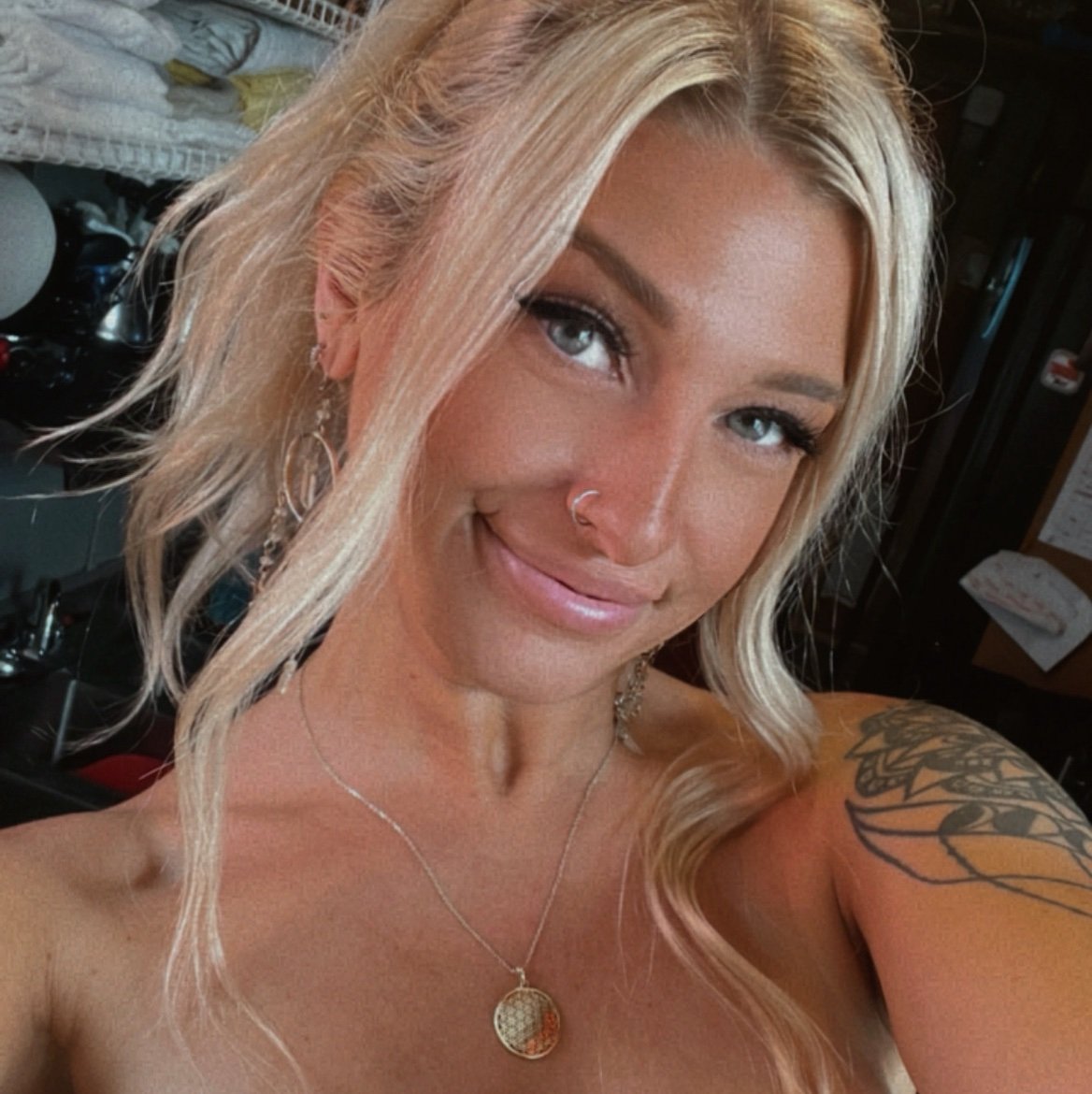 DaisyFairyBaby's profile picture. 