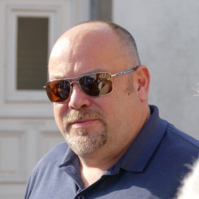 NickMees71's profile picture. Strijdvaardig om de Vlaamse socio-culturele identiteit te beschermen. Tweet in eigen naam.