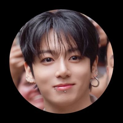 I only stan the best, and he is JEON JUNGKOOK !