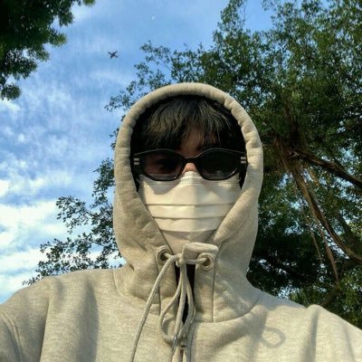 Ms_Zarrrr's profile picture. 