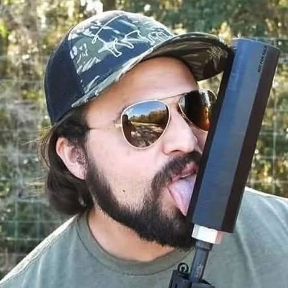 DaveRosefla's profile picture. 