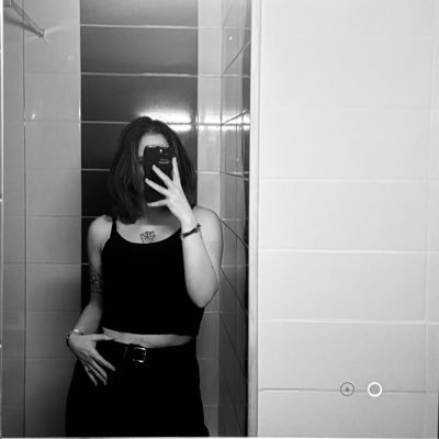 chatremac's profile picture. to be alive is to be chaos - 🖤