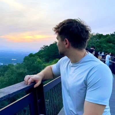 SeanBaron19's profile picture. Stop trading and believe in something. 💹

SPX Tips 💗 :
 7TRJXfGWEoXSsjFtwtjGPSNuGdFeHA7KNgvsXW62kWpU (SOL)

0xb167e3958ab9c424b2e3c6117b9ea6085ac41a4c (ETH)