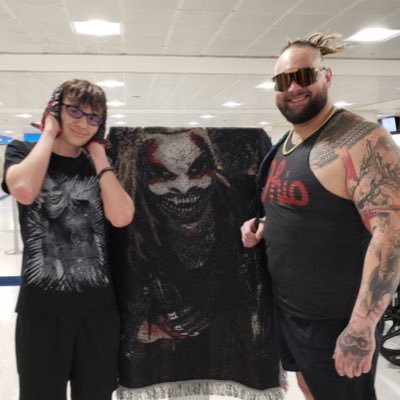 JustDev_07's profile picture. trying to spread positivity and bring the world together :)