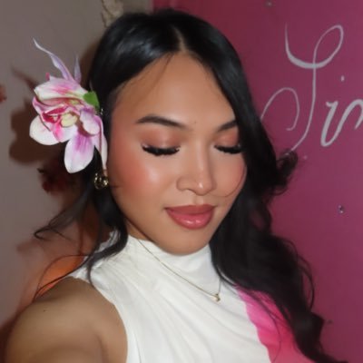 julzbbyx's profile picture. 