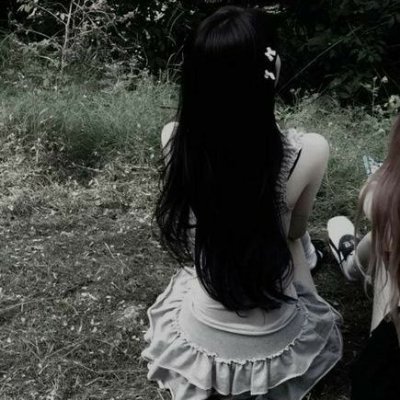 bence_papai's profile picture. 