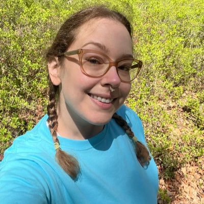 sophiesmith7809's profile picture. play to play $meet-ups Available Booking is required ! cum inside 🤪