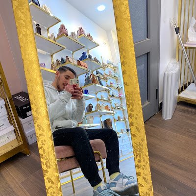 nou71712990's profile picture. 