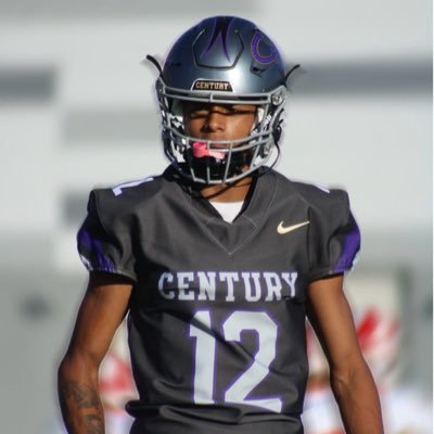 God 1st, family’s 2nd, then 🏀PG/SG | 🏈QB/WR/DB | 🏃♂️ High Jump | Century HS (ID) | C/O 2027 Instagram: justusmangum_sports