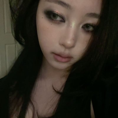frazilty's profile picture. 