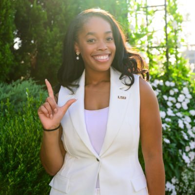 Director of Recruiting Admin & Events @LSUFootball | U. of Alabama Alumna