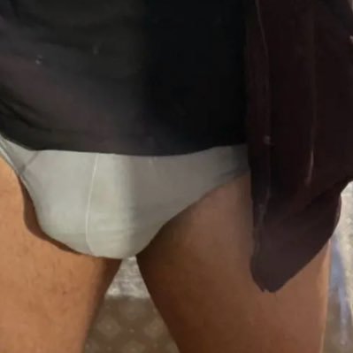 SommelierdeLeit's profile picture. Prefiro os ativos... Mas, não dispenso os passivos rs. 🩲🥛