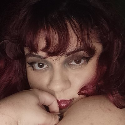 aRMy · elu-delu · mogi das cruzes – não binário que escreve fanfic de fantasia guei
pra sobreviver ao capitalismo tardio !