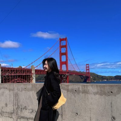 I'm Asian Girl,💖 And i am a friendly person. If you want to be friends with me, you can send me a message on my account, I will reply.