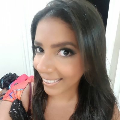 Adepta do vinho, da terapia e do protetor solar 🍷🧘🏾♀️☀️