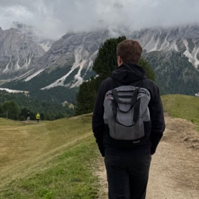 svanheghe's profile picture. You can’t handle the truth. Software Engineer @ Tesla