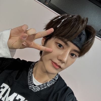 '98🌸|INFJ|♉|🇬🇧🏴|
-☆░i░.░E░N░I░N░🌌♡☆~
~
٭𝓥𝓲𝓵𝓵𝓪𝓲𝓷٭
✯Wₐₗwₐₗ✯
✮5ᴛᴀʀᴢ✮