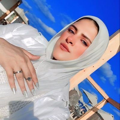 ربنا لا تُزغ قلوبنا بعد إذ هديتنا وهب لنا من لَدنك رحمة إنك أنت الوهاب .
14.9.98♍
