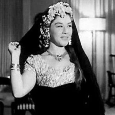 کُن جريئا رابط الجأش لن يستطيع حي أن يضر بك........
نادي السينما 🎥