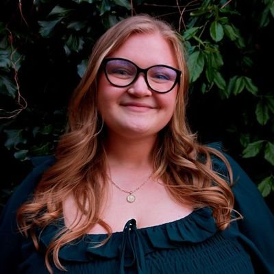 lillianfloutsis's profile picture. Christ-follower. Wife. Mom. Conservative Grassroots Organizer. Certified Bibliophile. 

Hebrews 12:1-2