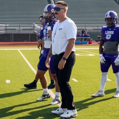 Follower of Christ Jesus✝️| Running Backs and SPT Analyst Coach at Nelson University 🦁 #STANDFIRM @NelsonUFootball